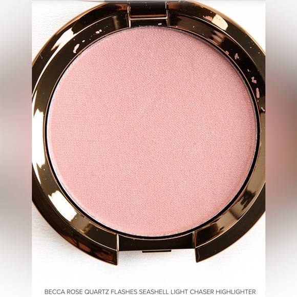 โค๏ธHOST PICKโค๏ธ Becca Light Chaser Highlighter in Rose Quartz Flash Seashell BNIB - Picture 3 of 16